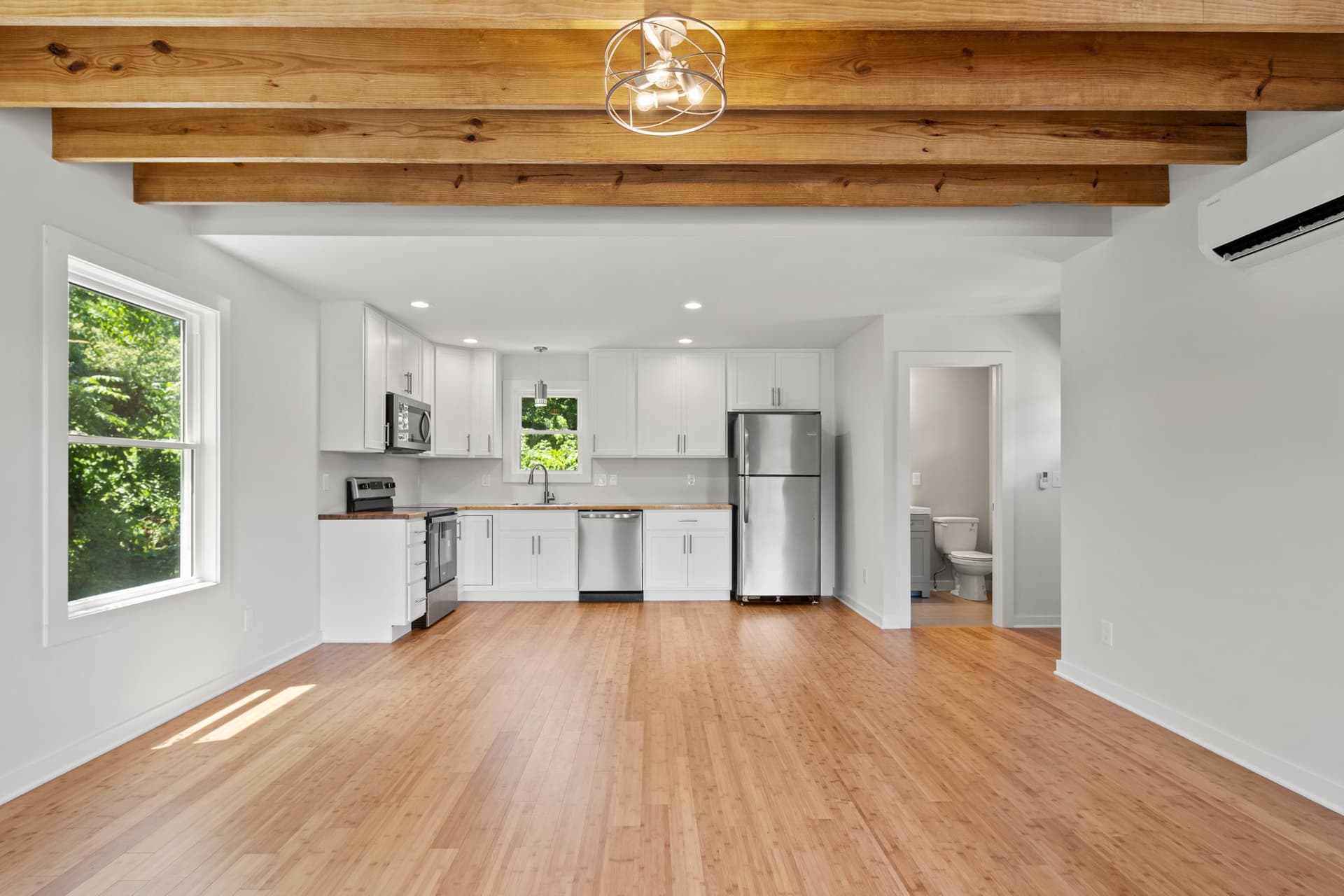 Standard Cottage 2 Bed, kitchen open to living area