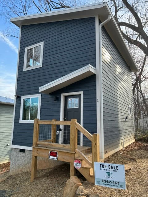 1 Freeport Lane, Asheville NC, Compact Cottages new construction